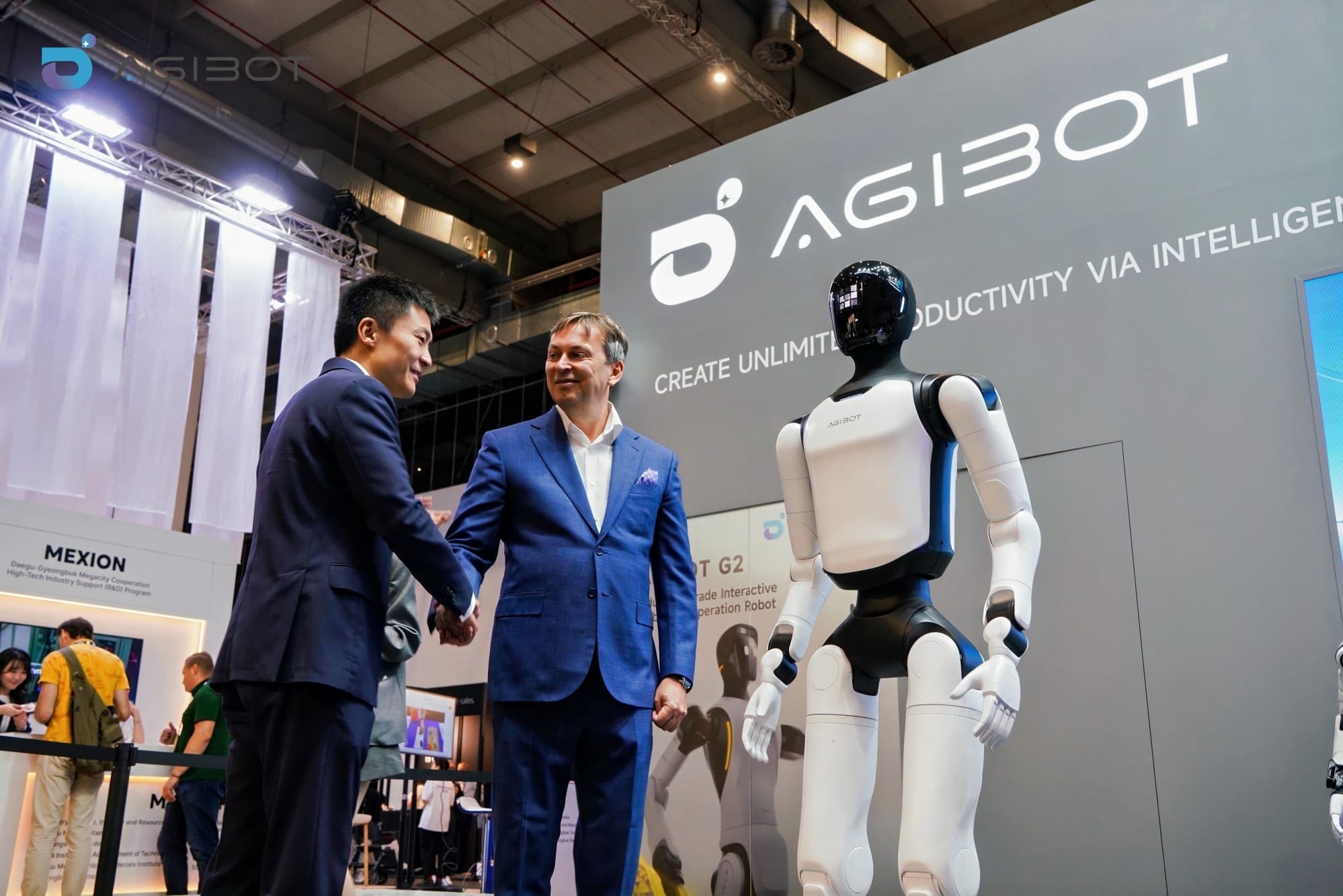 Agibot x Hadrianoid Golden Partnership signed at IFA 2026 Berlin
